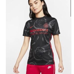 NWT NIKE FITTED PORTLAND THORNS WOMENS SOCCER LEAGUE JERSEY